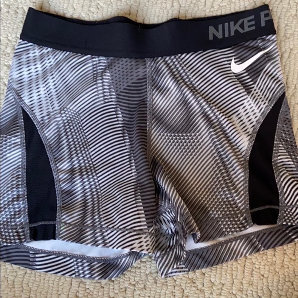 nike pros